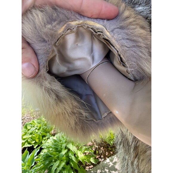 Vintage Coyote Full Length Fur Coat HURTIG Furs - Picture 7 of 16